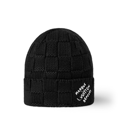 Beannies black D W
